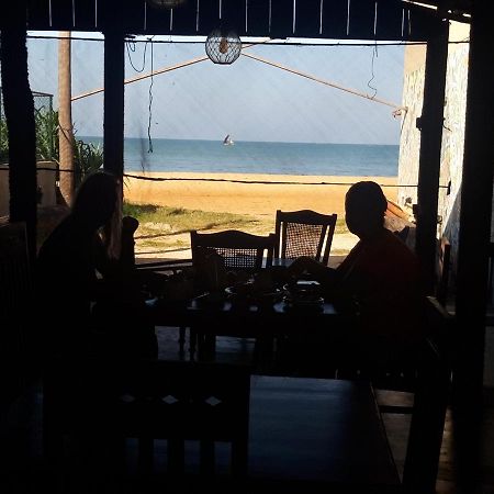 The Sea House Hotel Kudapaduwa Exterior photo