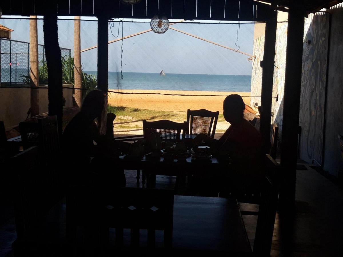 The Sea House Hotel Kudapaduwa Exterior photo
